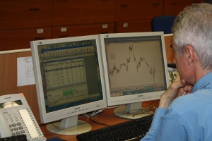 Bursele europene au închis în scădere